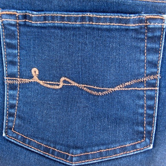 St Johns Bay Bootcut High Rise 35 x 31 Stretch Jeans Dark Wash Sz 14 (tag) - Picture 4 of 8